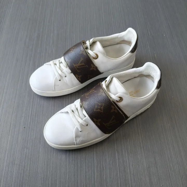 Louis Vuitton Louis Vuitton White and Brown Frontrow Sneakers 0079 Size US 6 / IT 36 - 1 Thumbnail