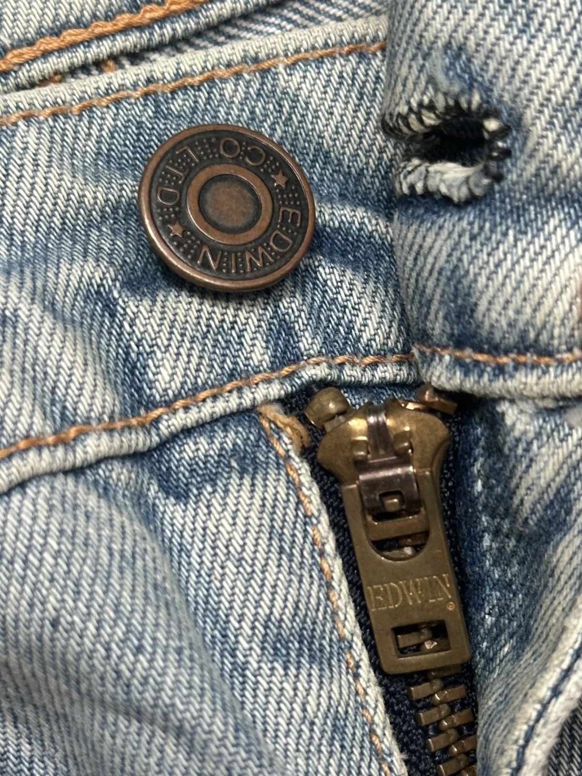 Edwin Vintage Edwin 90's Japan Denim Straight Jeans Light BlueWash Size US 30 / EU 46 - 11 Thumbnail