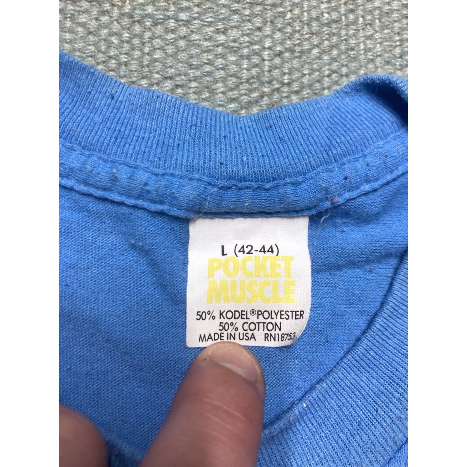Vintage VINTAGE 80s Sleeveless Pocket T Shirt Blue Large Men Size US L / EU 52-54 / 3 - 6 Thumbnail