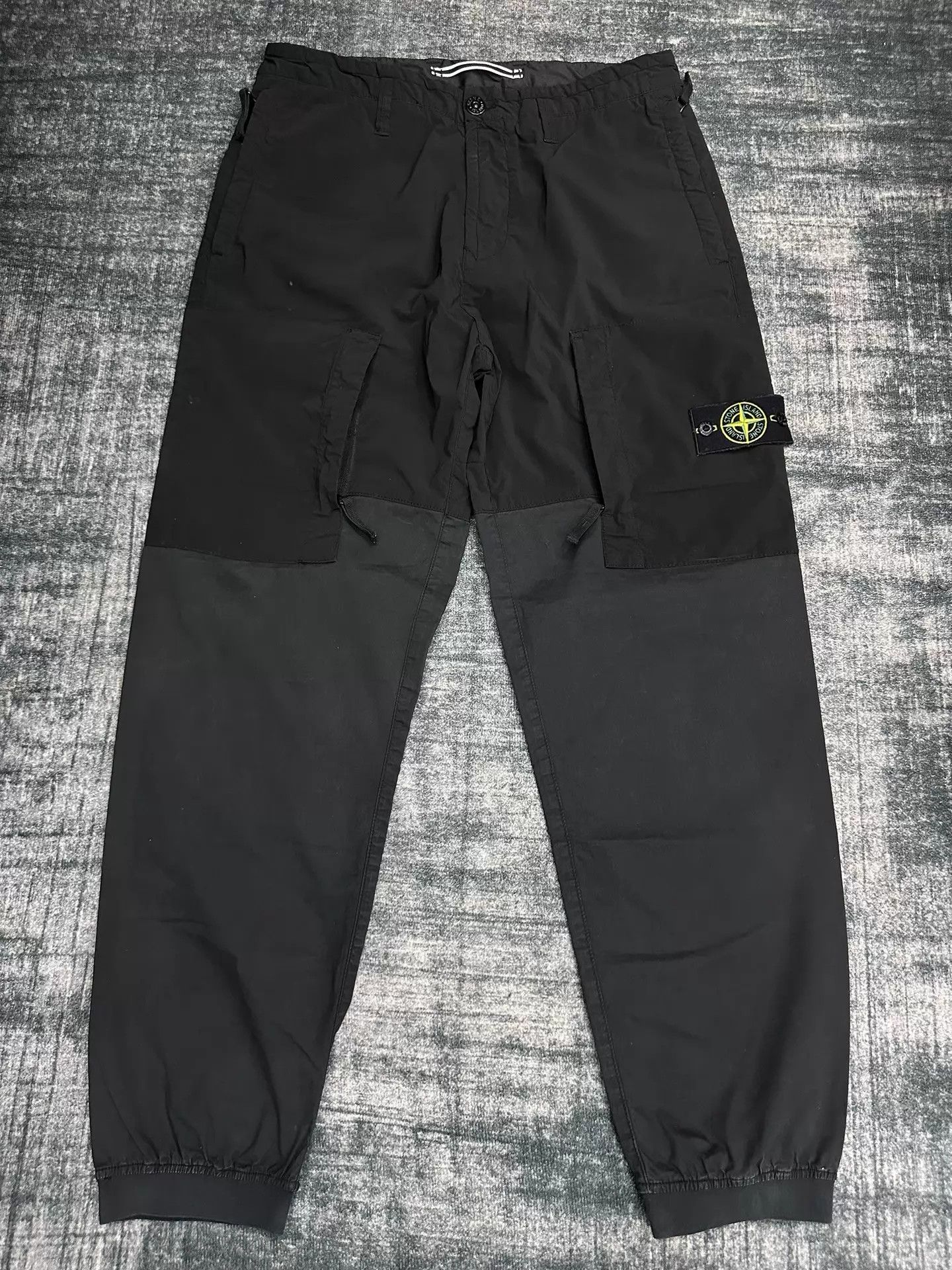 Stone Island Stone Island Nylon Panel MultiPocket WideLeg Black XL Pant Size US 33 - 1 Thumbnail