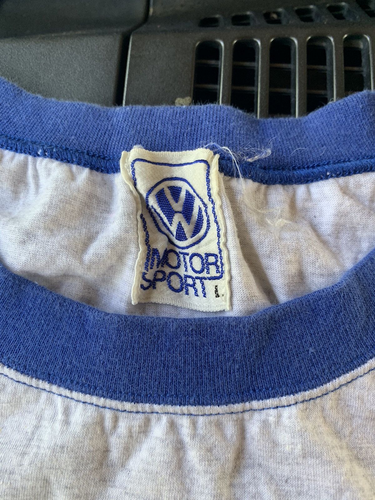 Vintage 90s Volkswagen Motorsport Crewneck Longsleeve Printed Tee Size US L / EU 52-54 / 3 - 4 Thumbnail