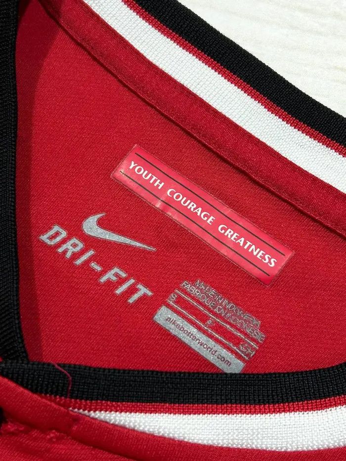 Nike Nike Manchester United 2014 2015 Home Football Shirt Jersey Size US S / EU 44-46 / 1 - 5 Thumbnail