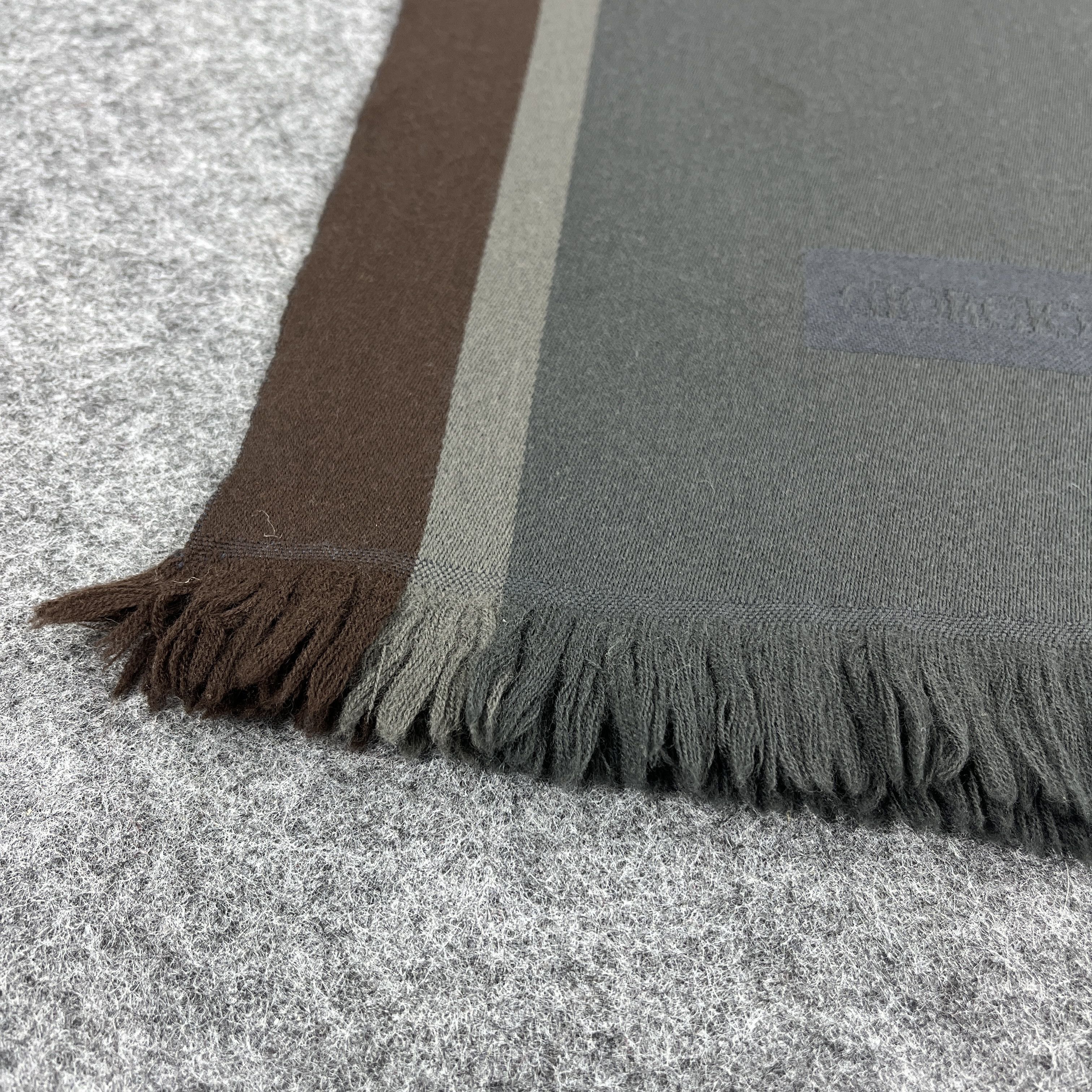 Armani Collezioni Armani Collezioni Scarf / Muffler / Neckwear T1001 Size ONE SIZE - 8 Thumbnail