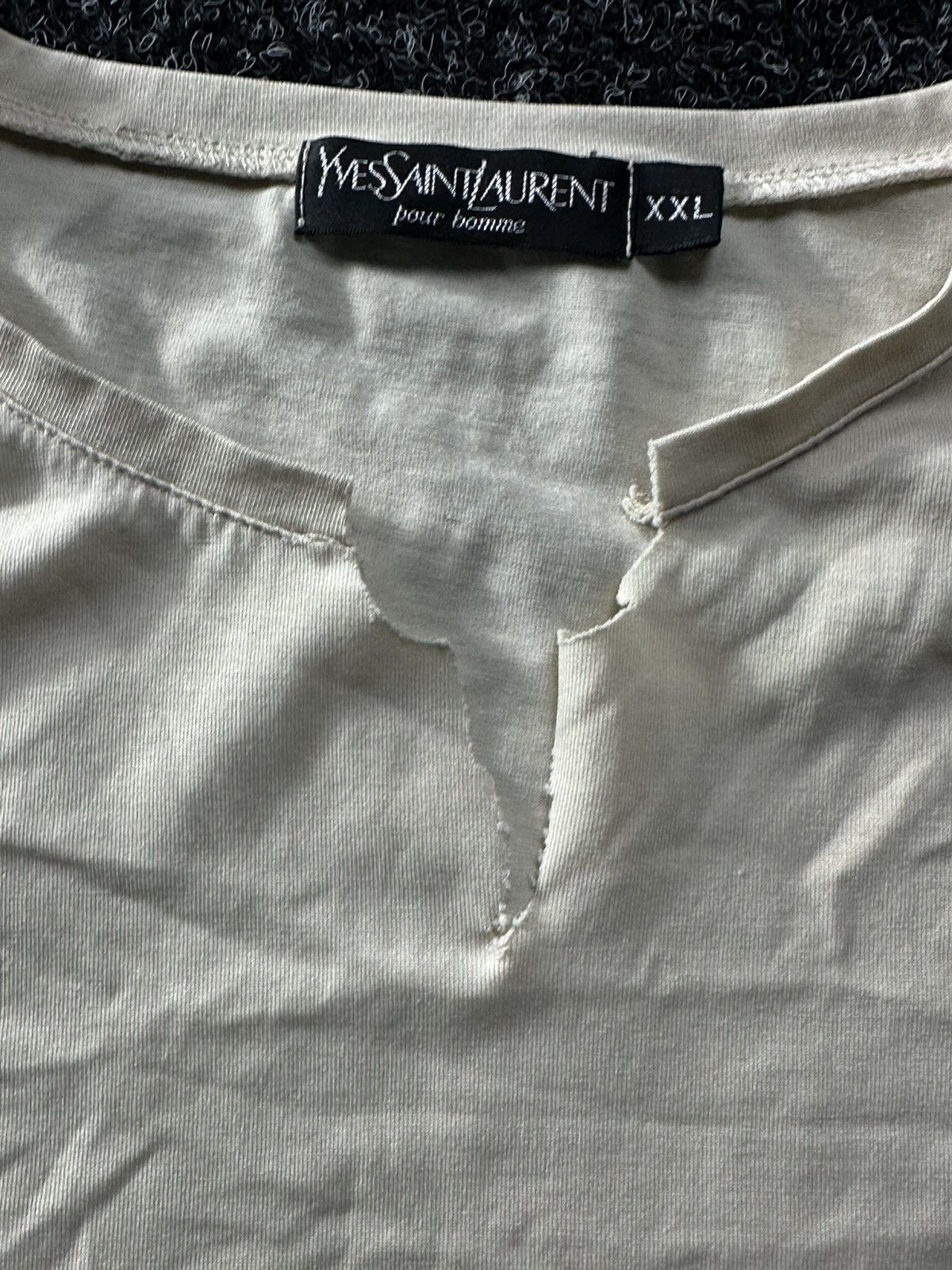 Yves Saint Laurent 🚨 VINTAGE YSL BEIGE TEE YVES SAINT LAURENT OLD MONEY LOGO Size US XXL / EU 58 / 5 - 6 Thumbnail