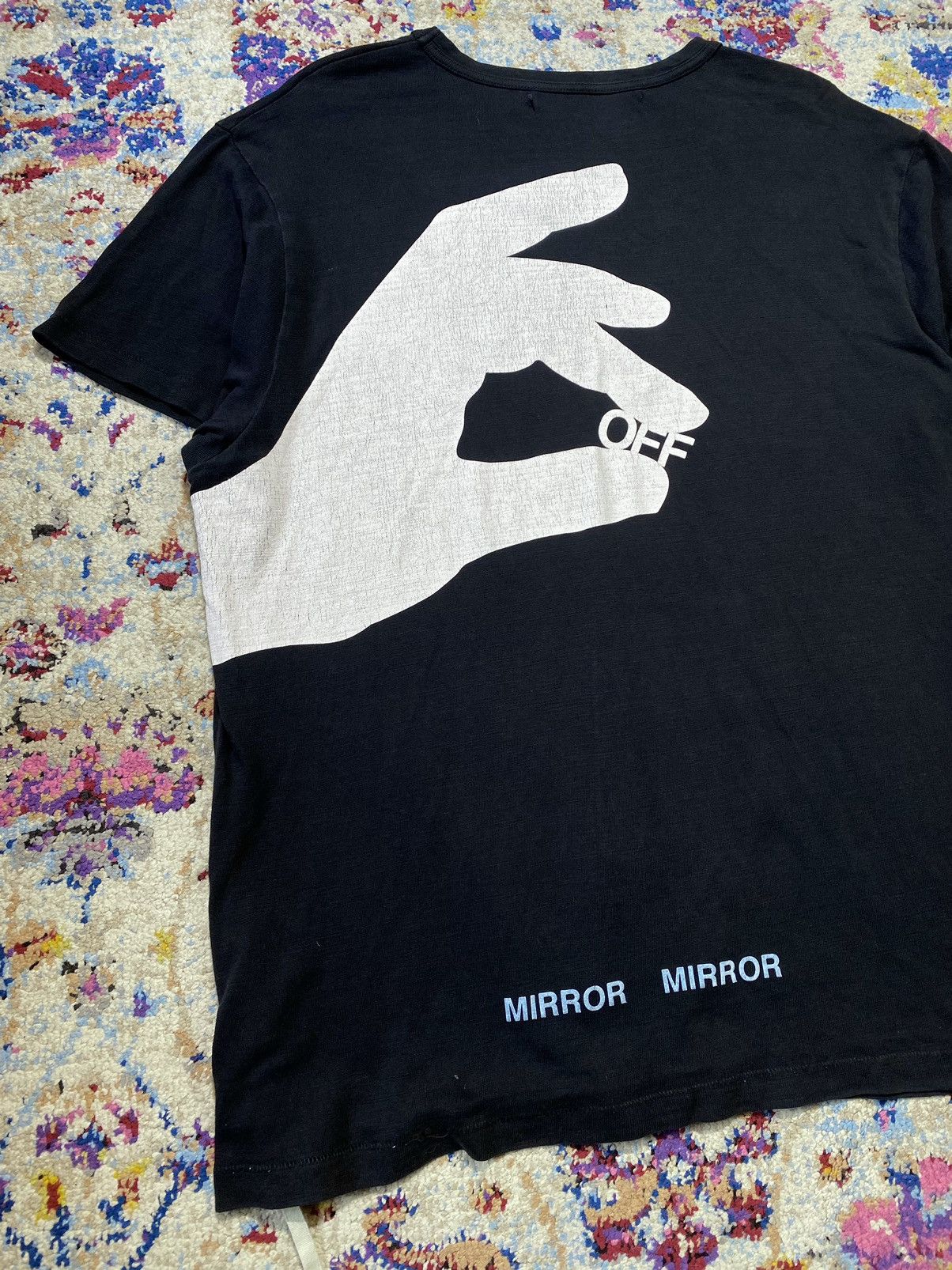 Off-White Off-White c/o Virgil Abloh Mirror Mirror Finger Graphic Tees Size US L / EU 52-54 / 3 - 5 Thumbnail