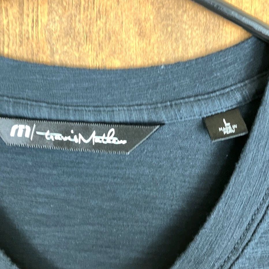 TravisMathew Travis Mathew Mens Shirt Black V Neck Casual Short Sleeve Stretch Large Shirt Mens Black V-Neck Casual Short Sleeve Stretch Large Size US L / EU 52-54 / 3 - 6 Thumbnail