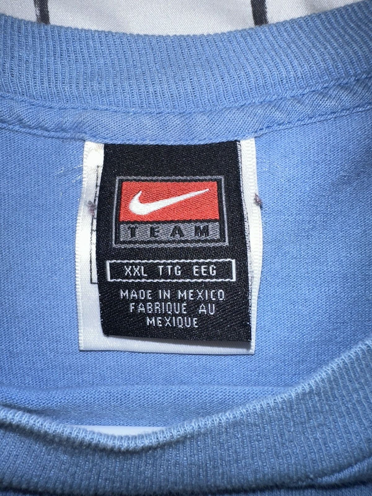 Nike Vintage Nike Surf Team Banzai Pipeline T-Shirt Size US XXL / EU 58 / 5 - 4 Thumbnail