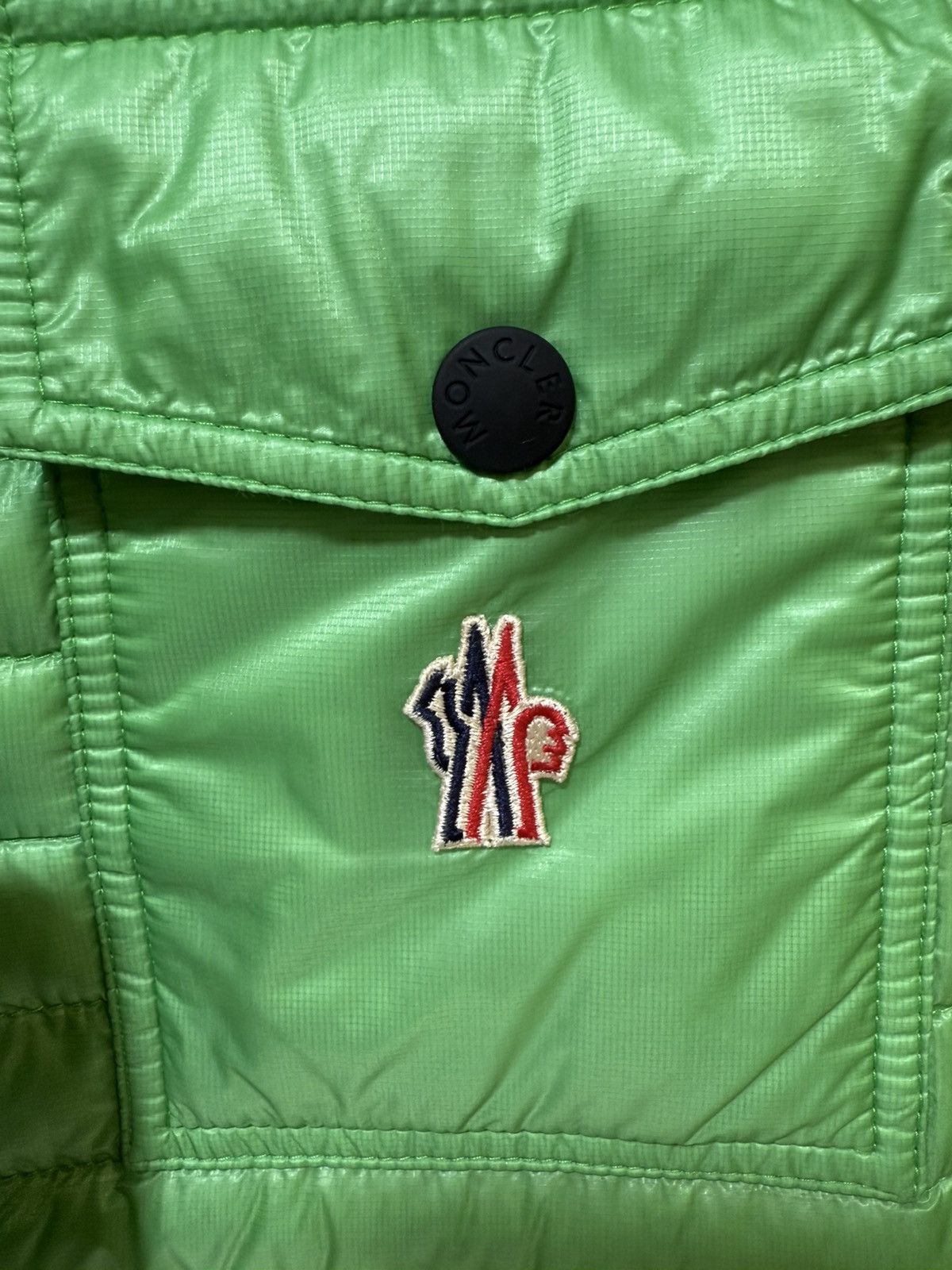 Moncler × Moncler Grenoble Moncler Grenoble Green Ollon Down Vest Size US S / EU 44-46 / 1 - 2 Thumbnail