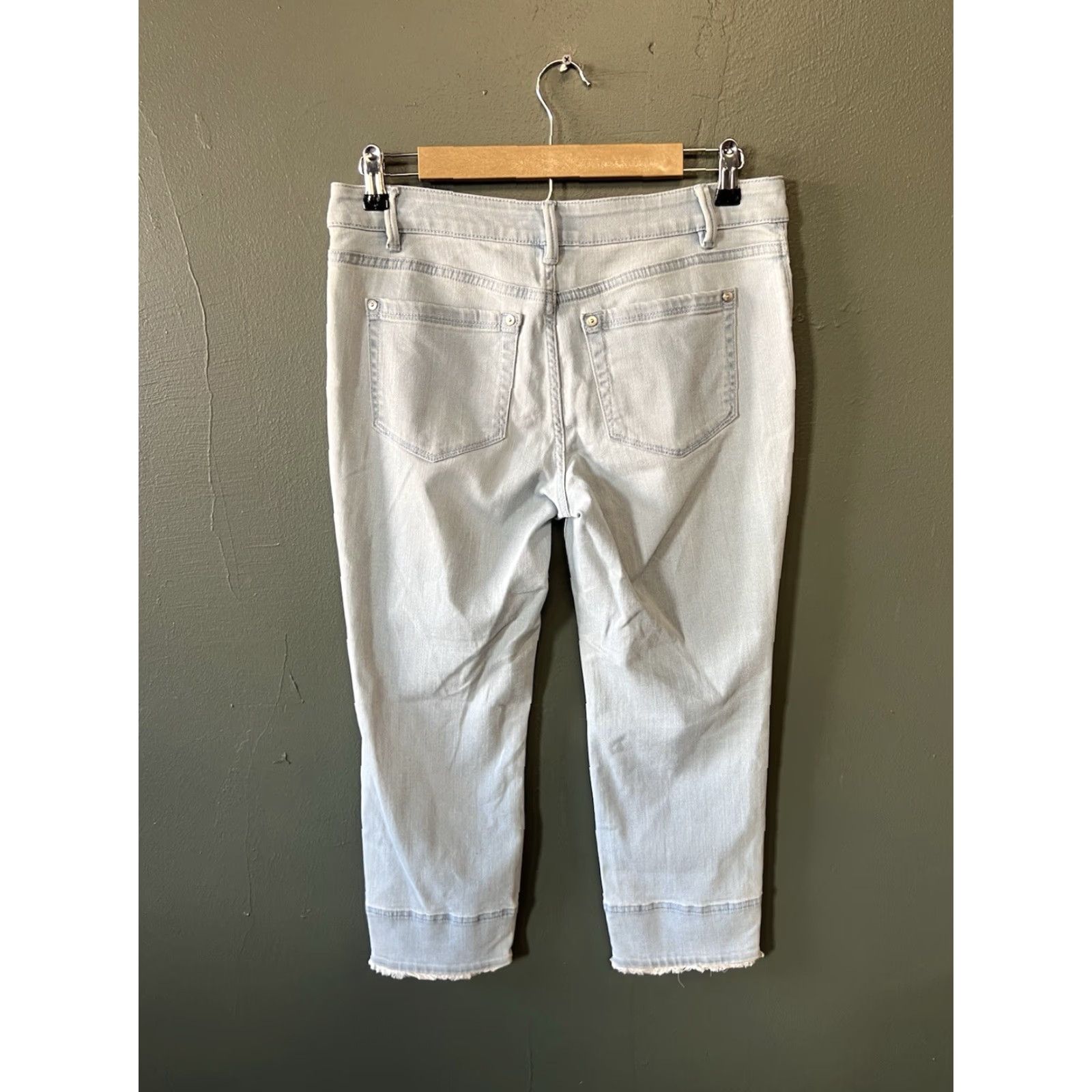 J. Jill J. Jill Denim Jeans Womens Blue Denim Authentic Fit Cropped Size 6 Straight Leg Size 28" / US 6 / IT 42 - 2 Thumbnail