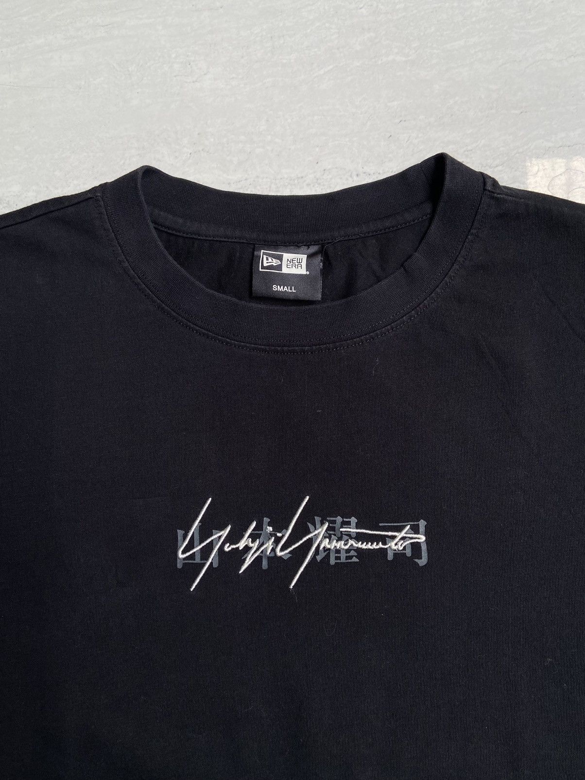New Era × Yohji Yamamoto YOHJI YAMAMOTO x NEW ERA Black T-shirt Size US S / EU 44-46 / 1 - 9 Thumbnail