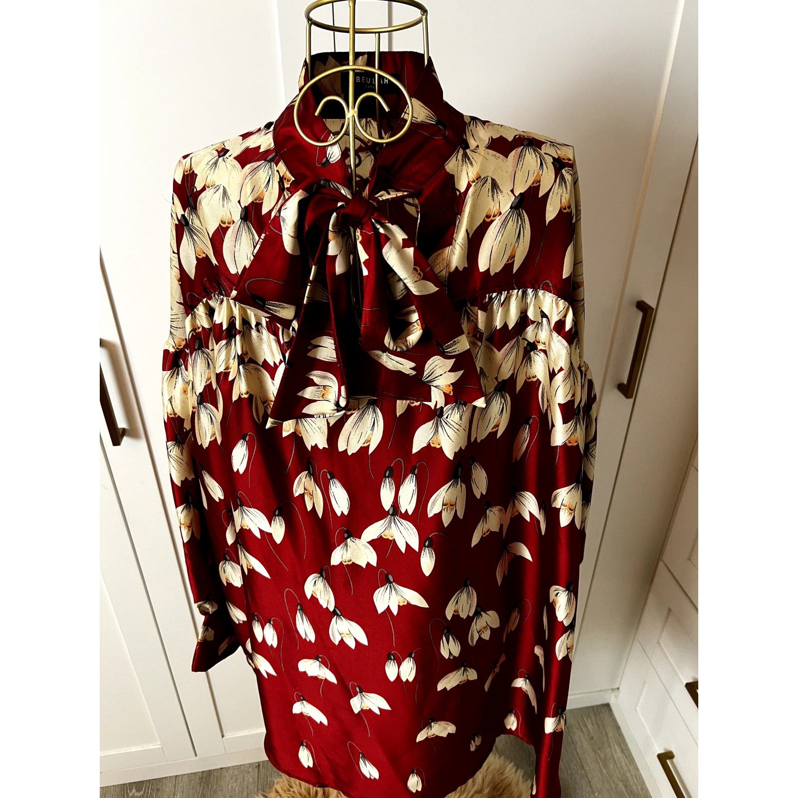 Other Beulah Style Red Multicolor Satin Blouse One Size Size ONE SIZE - 2 Thumbnail