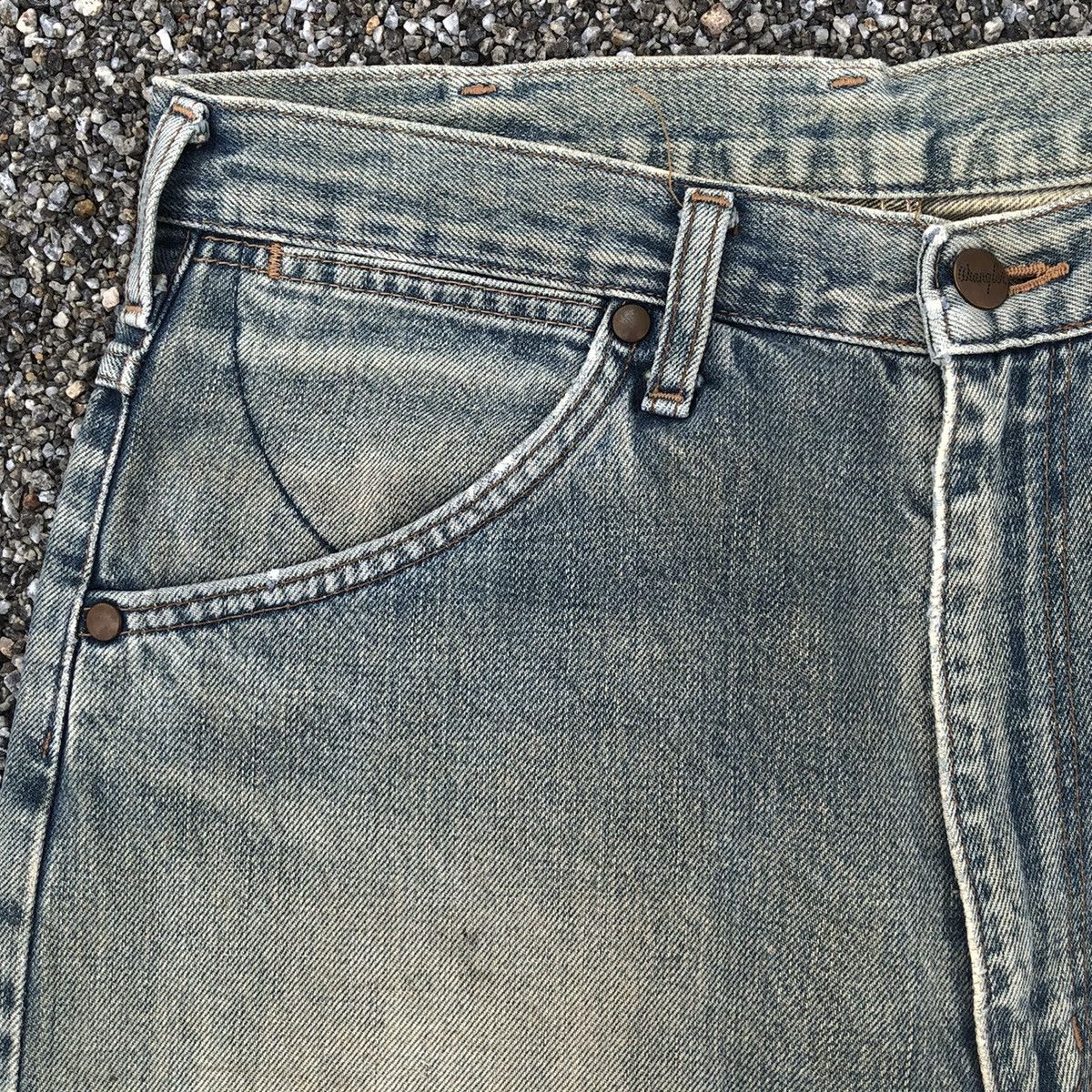 Vintage Vintage Wrangler Blue Bell distressed Selvedge denim Size US 33 - 5 Thumbnail