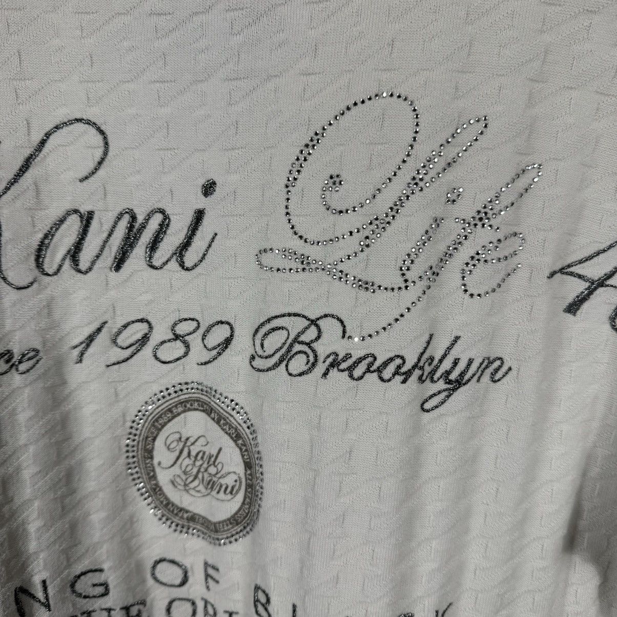 Karl Kani × Vintage Karl Kani “King of Black” Graphic V-Neck T-Shirt Size US L / EU 52-54 / 3 - 7 Thumbnail