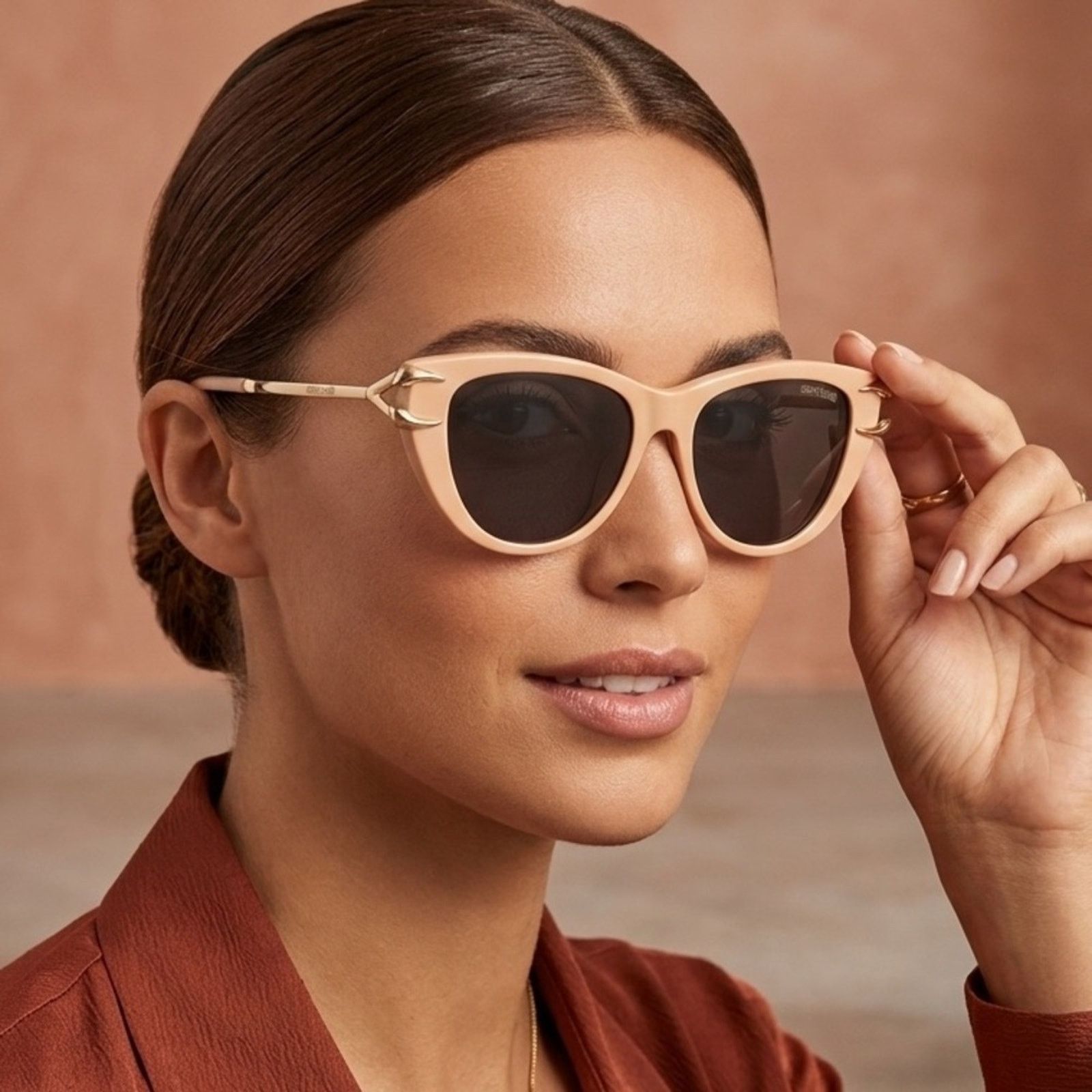 Roberto Cavalli New! Roberto Cavalli SRC031 9LHX Powder Beige Sunglasses Size ONE SIZE - 2 Thumbnail