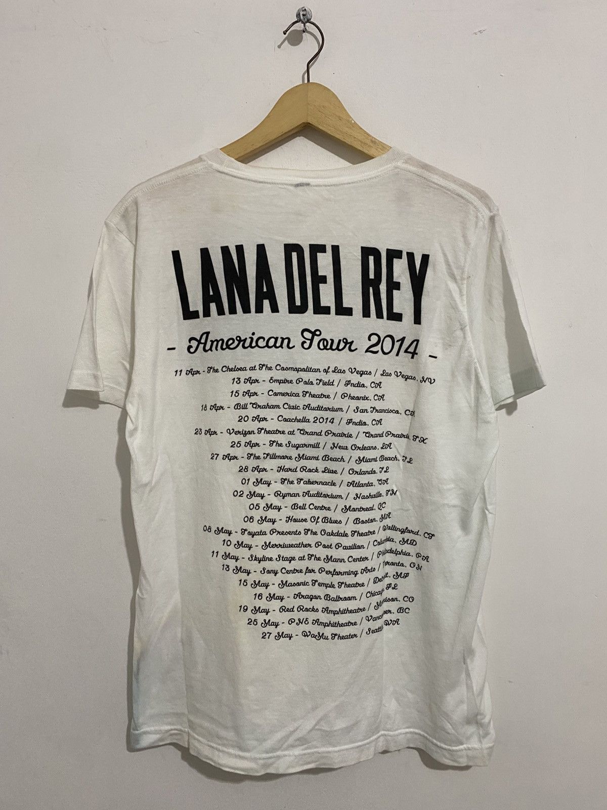 Vintage Vintage Lana Del Rey Silent Of The Lamb Art Tour Tee Size US M / EU 48-50 / 2 - 4 Thumbnail