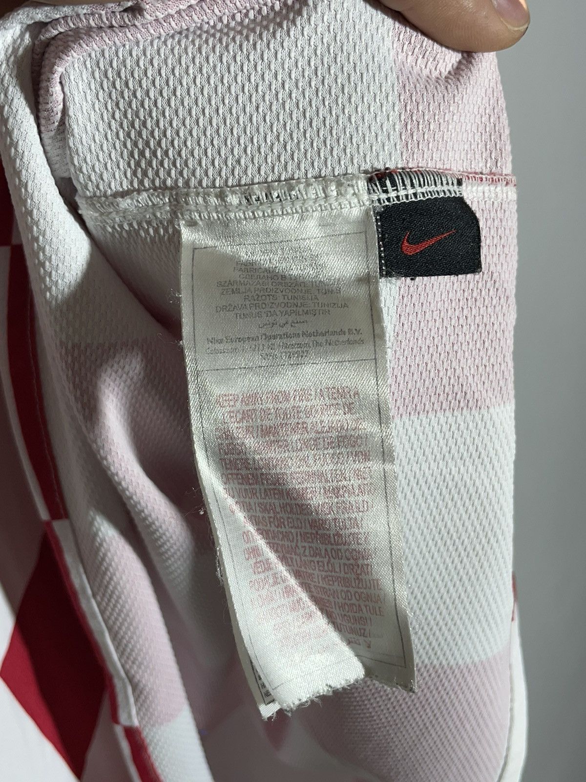 Nike National Team Croatia Nike 2008 Home Y2k Football Shirt Size US L / EU 52-54 / 3 - 10 Thumbnail