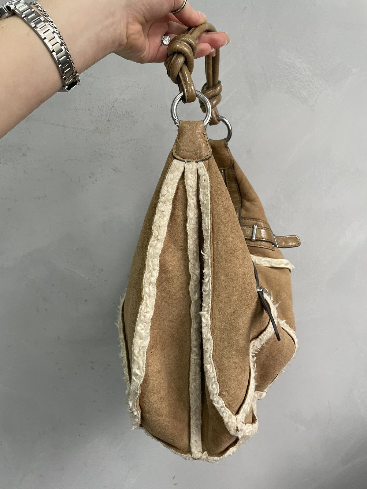 Guess Vintage Guess fashion hand bag fashion hype y2k Size ONE SIZE - 13 Thumbnail