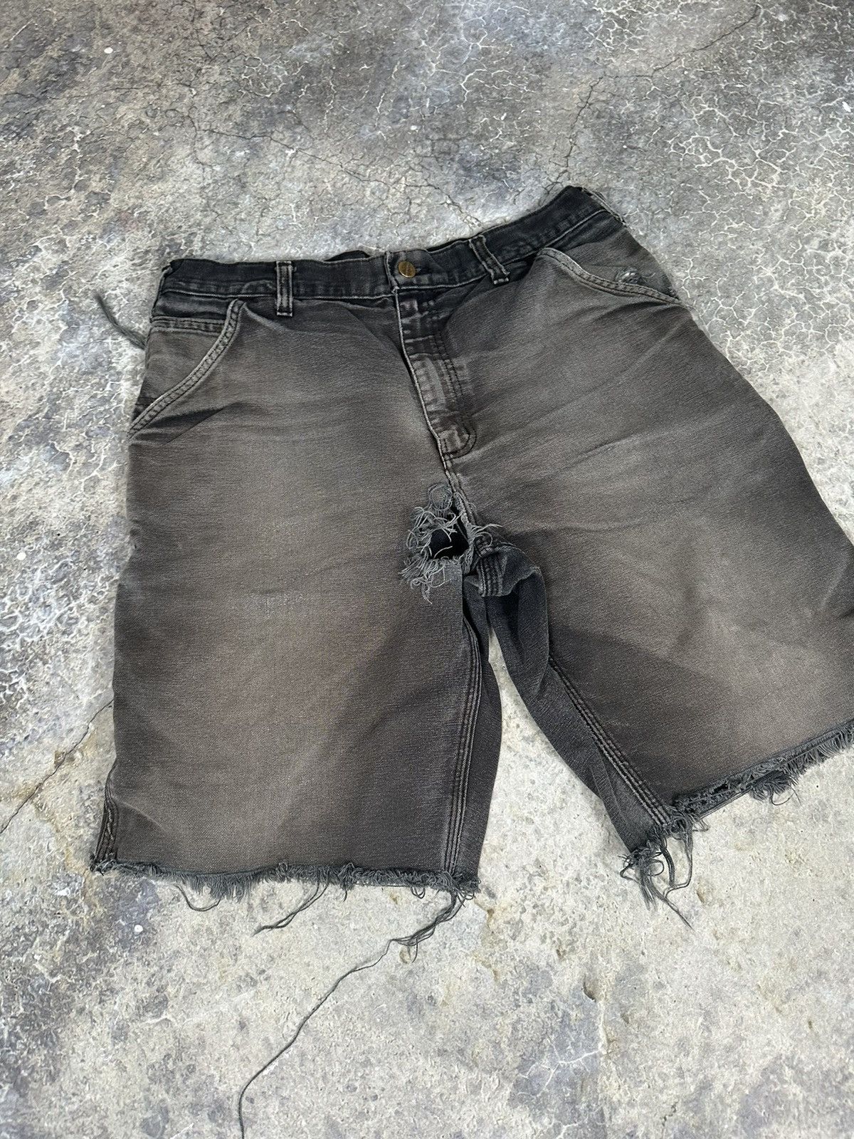 Carhartt × Vintage THRASHED Carhartt Jorts Size US 32 / EU 48 - 2 Thumbnail