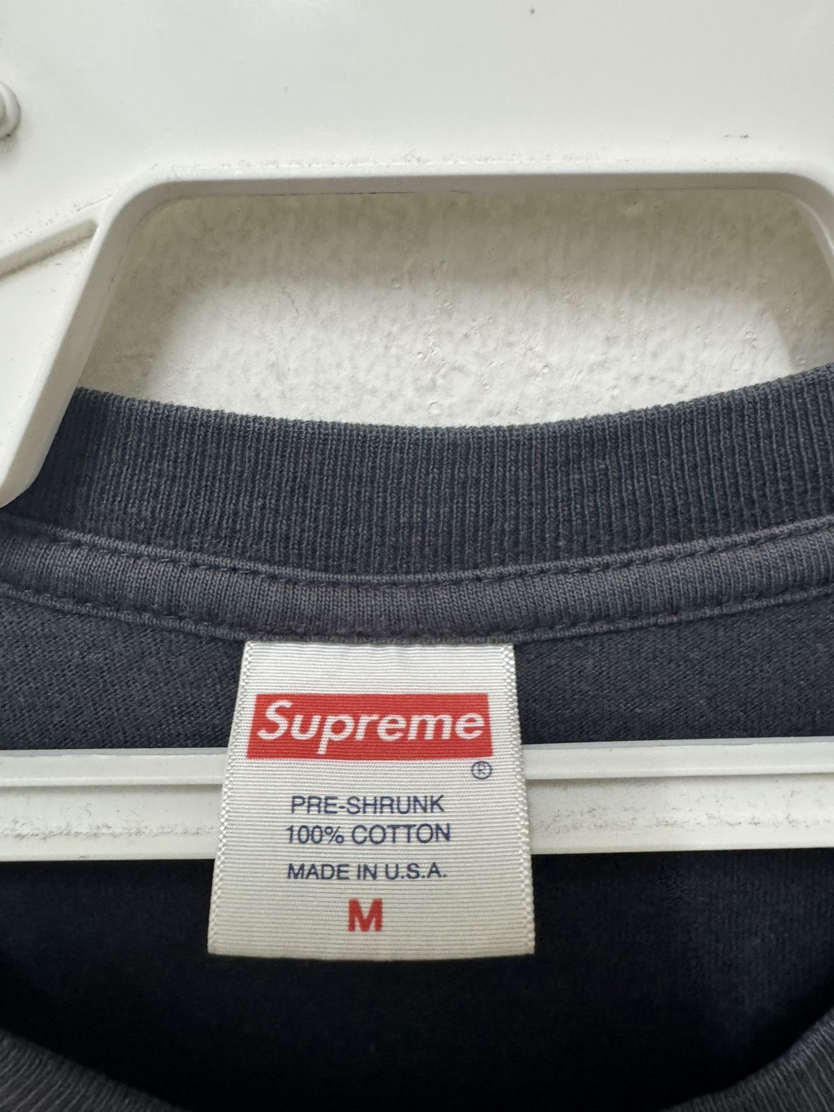 Supreme Supreme Necklace Diamonds Lips Box T shirt Size US M / EU 48-50 / 2 - 5 Thumbnail