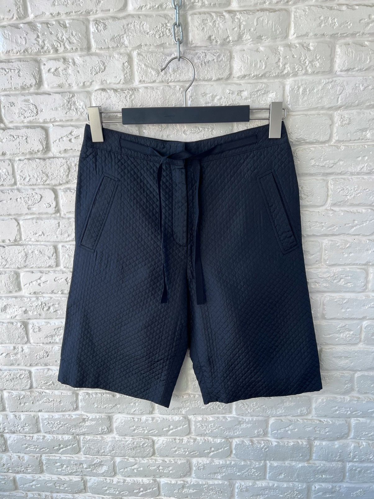 Dior Christian Dior Silk Quilted Bermuda Shorts Size 28" / US 6 / IT 42 - 1 Thumbnail