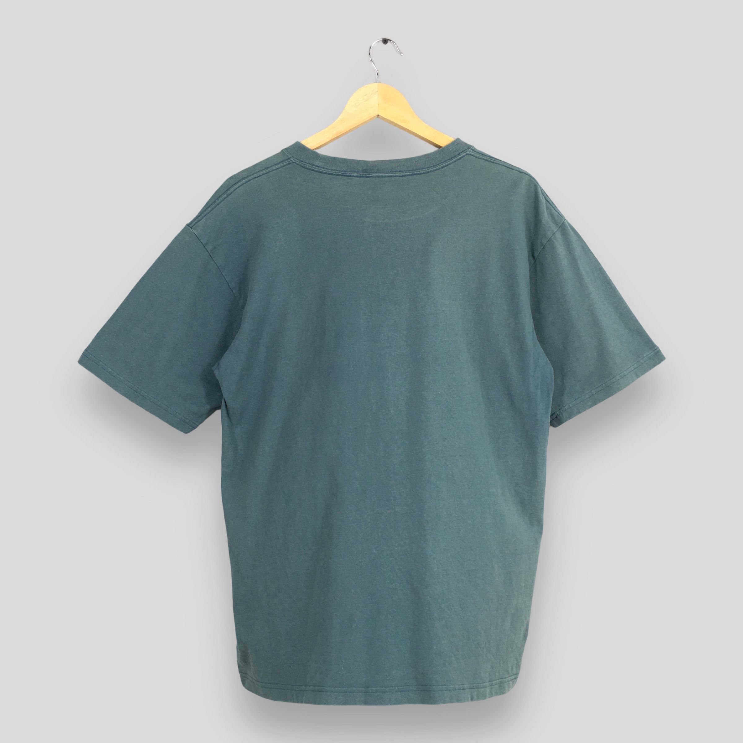 Vintage Vintage 90's Discuss Athletics Plain Cotton T shirt M Size US M / EU 48-50 / 2 - 8 Thumbnail