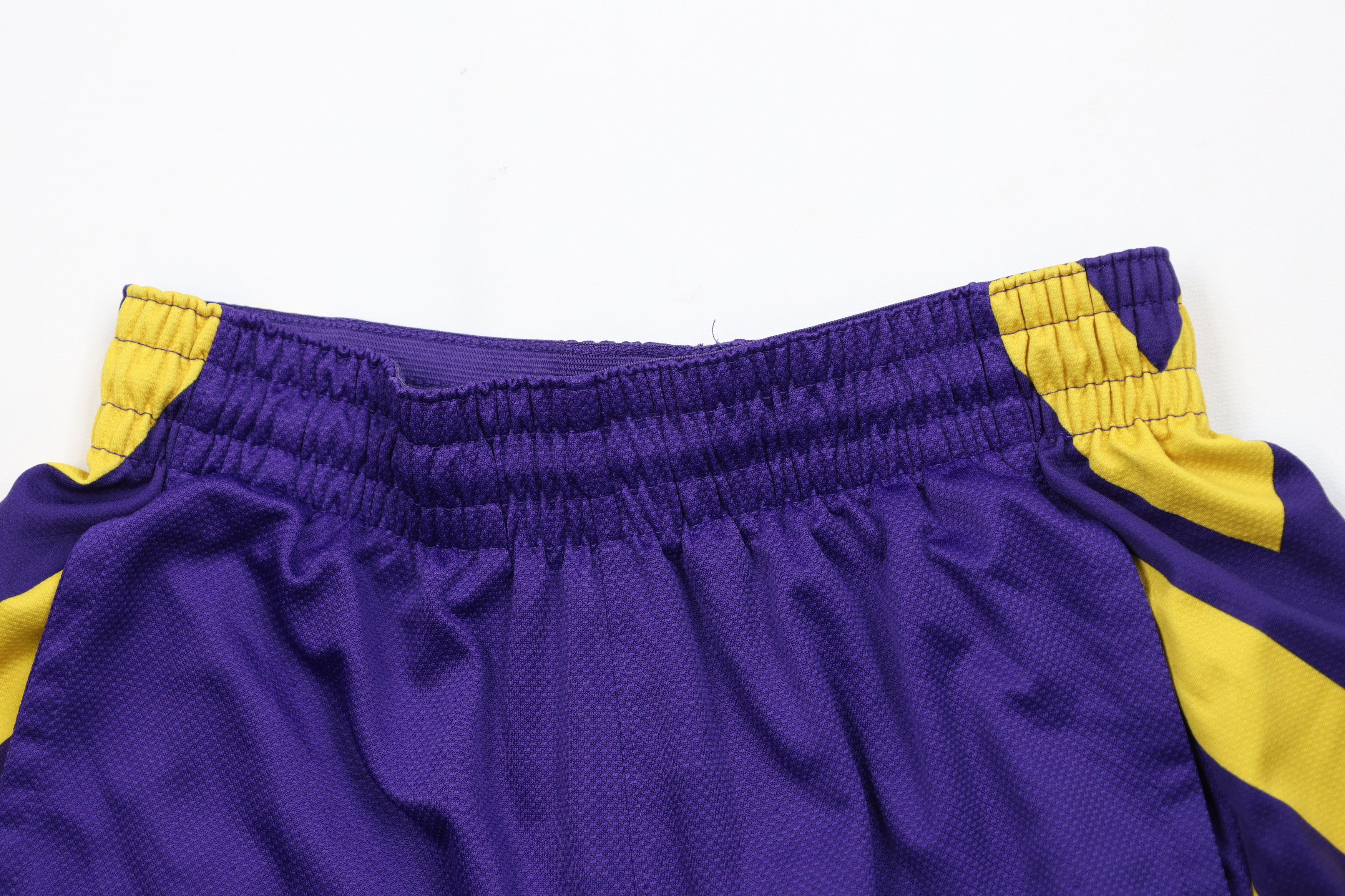 Nike Nike Angeles Lakers Colorway Basketball Shorts Purple Gold Size US 30 / EU 46 - 2 Thumbnail