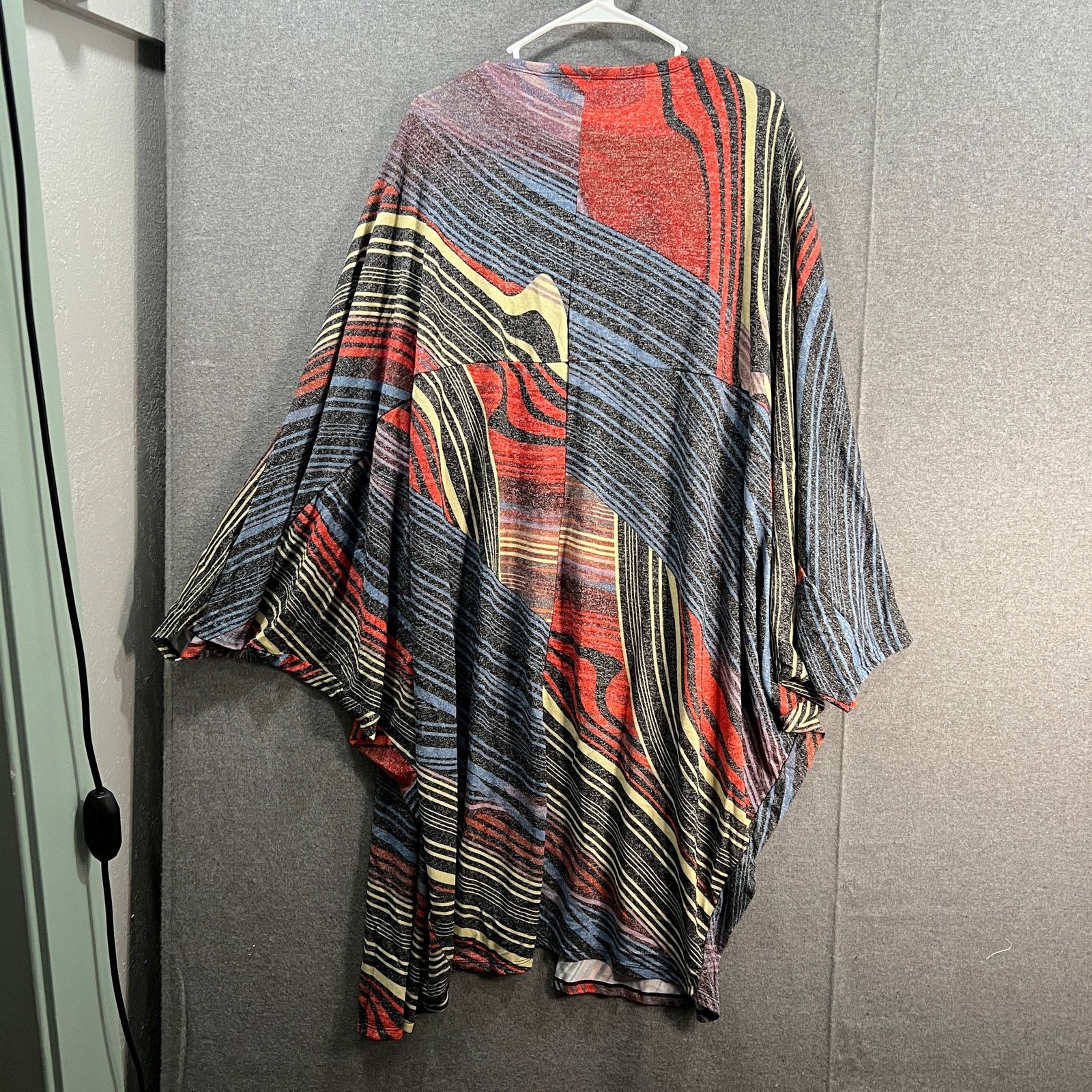 Other Attitudes by Renee Global Illusions Casknit Cocoon Cardiga Size M / US 6-8 / IT 42-44 - 2 Thumbnail