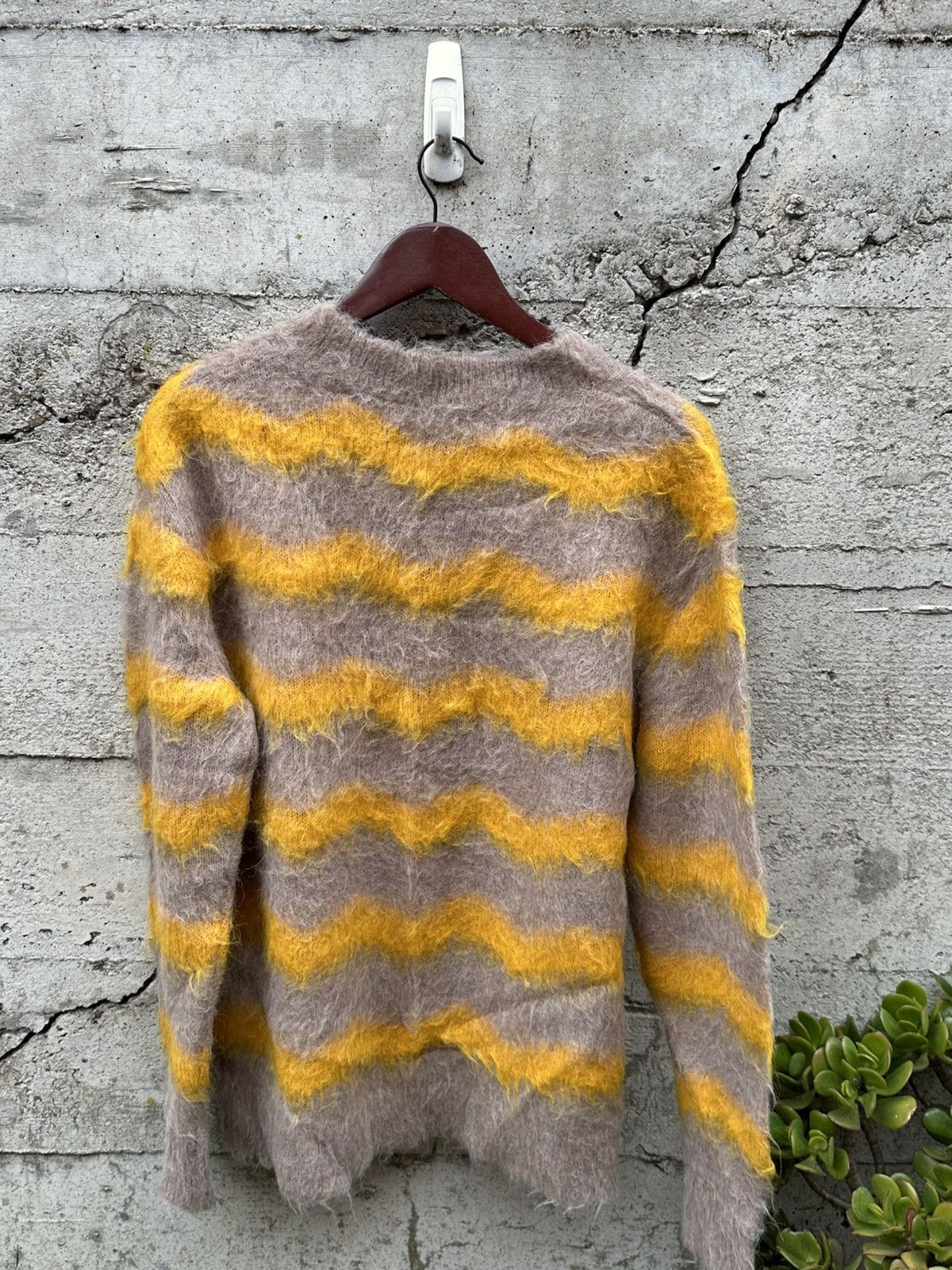 Acne Studios RARE GRAIL Acne Studios fuzzy mohair sweater Size US L / EU 52-54 / 3 - 3 Thumbnail