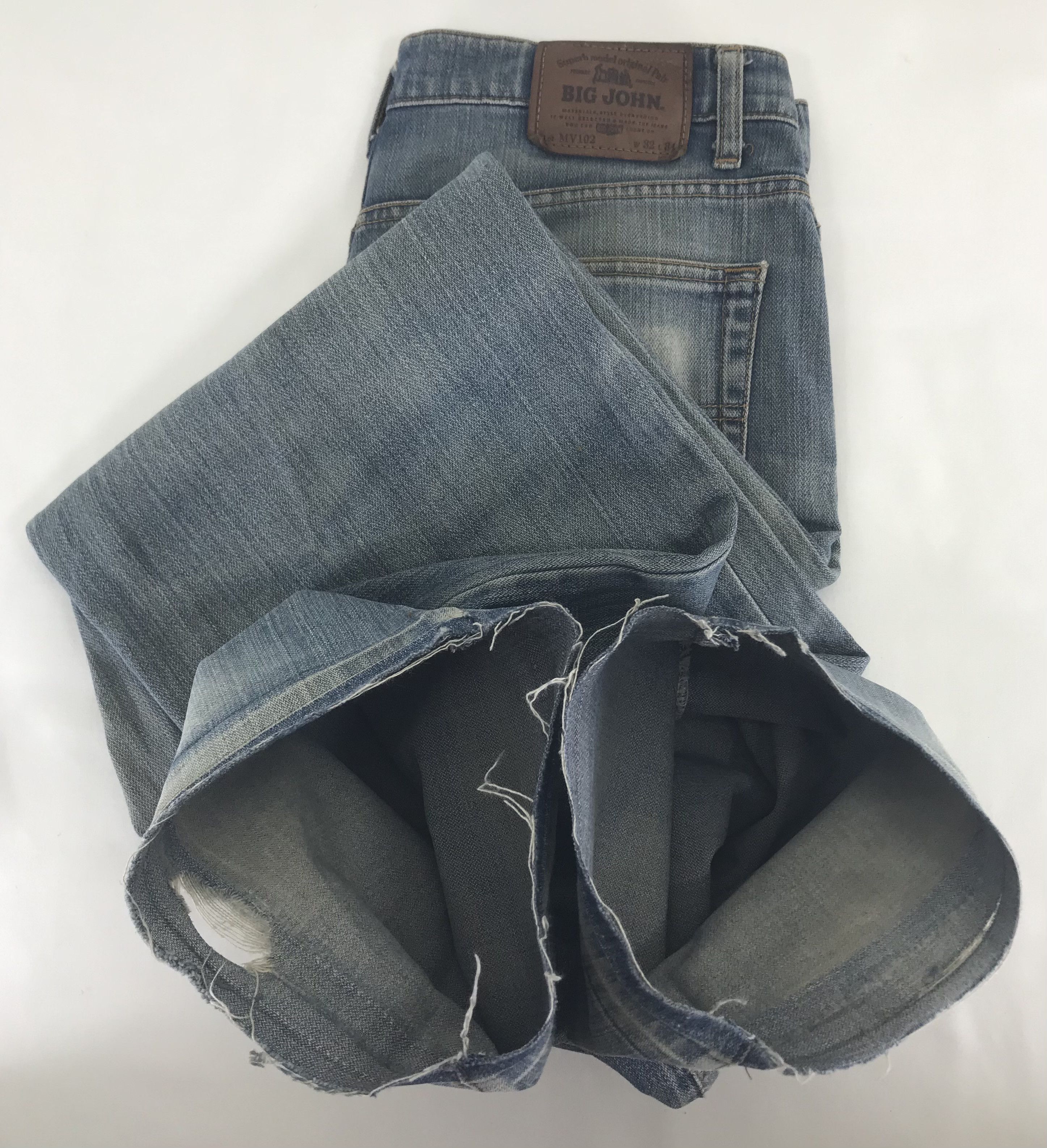 Big John Vintage Big John Faded Blue Jeans Distressed Denim Size US 32 / EU 48 - 14 Thumbnail