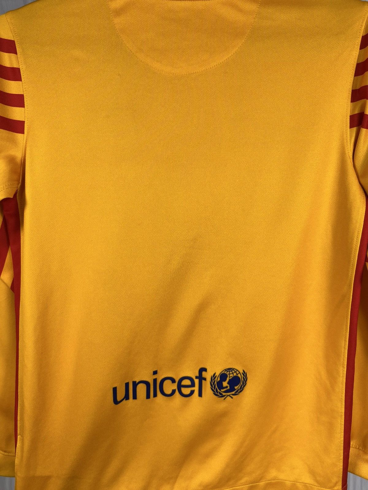 Nike FC Barcelona 2015 Soccer Jersey Longsleeve Size Boys M Size US M / EU 48-50 / 2 - 16 Thumbnail
