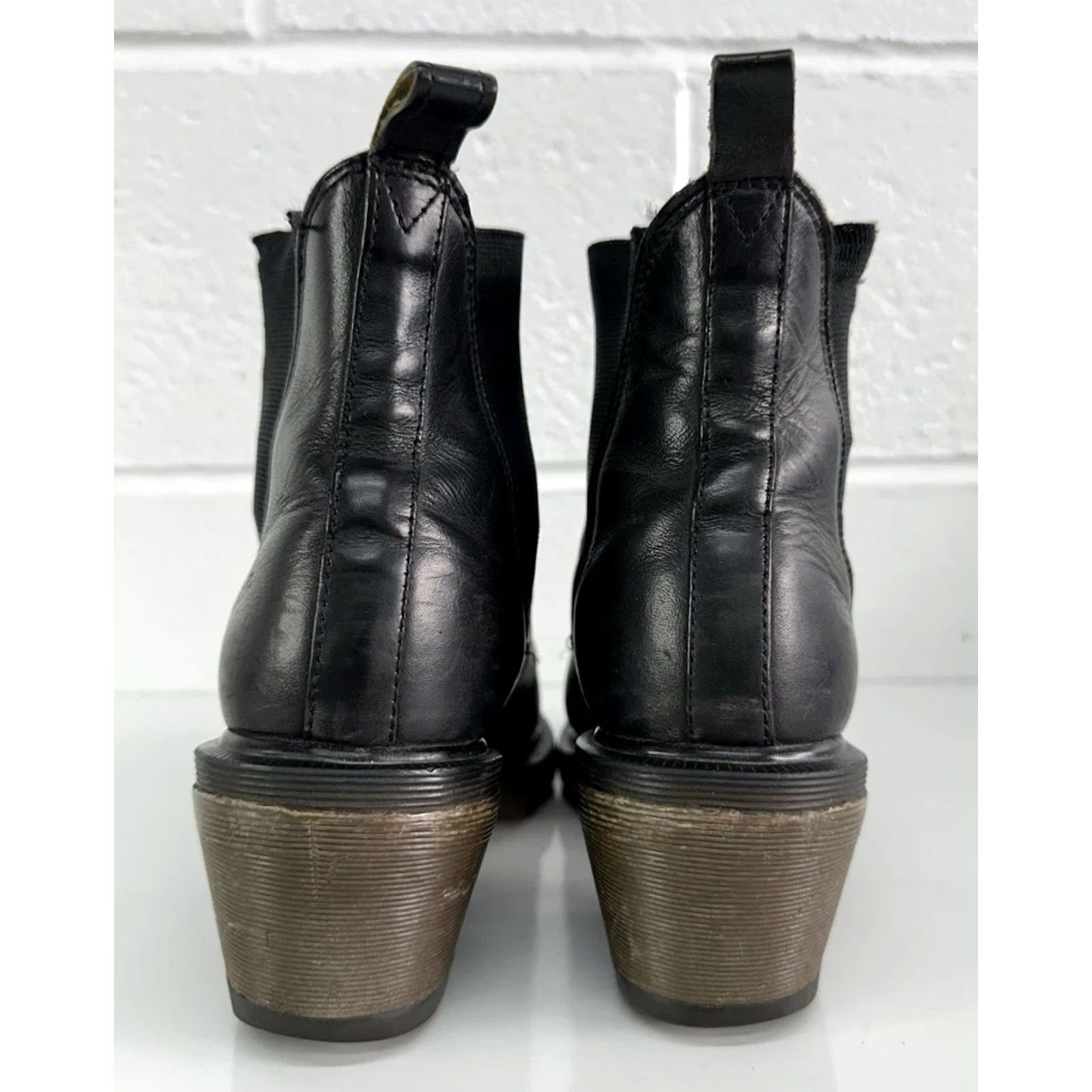 Dr. Martens VINTAGE Dr Martens Spence Pull On Bootie Boots Leather Black Womens UK 5 US 7 Size US 7 / IT 37 - 7 Thumbnail