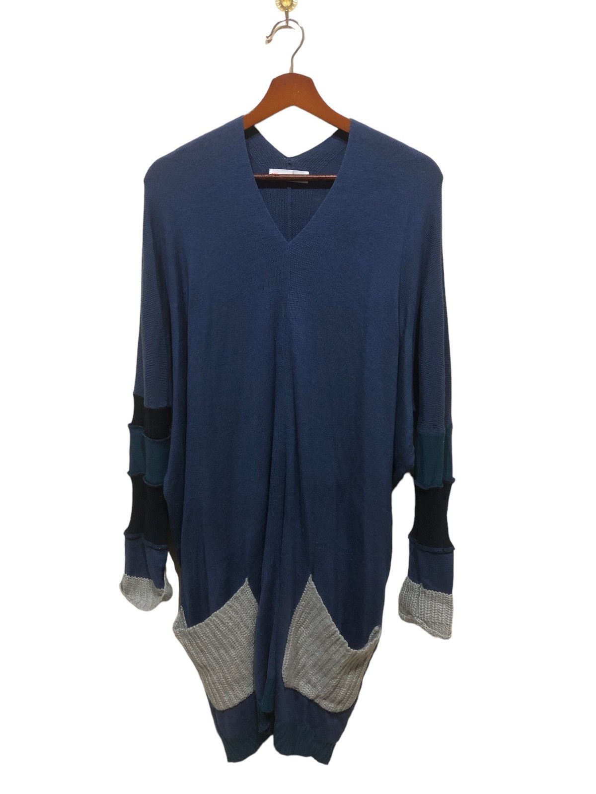 image of Relaxing Sweater Ne-Net Issey Miyake in Blue, Women's (Size Medium)