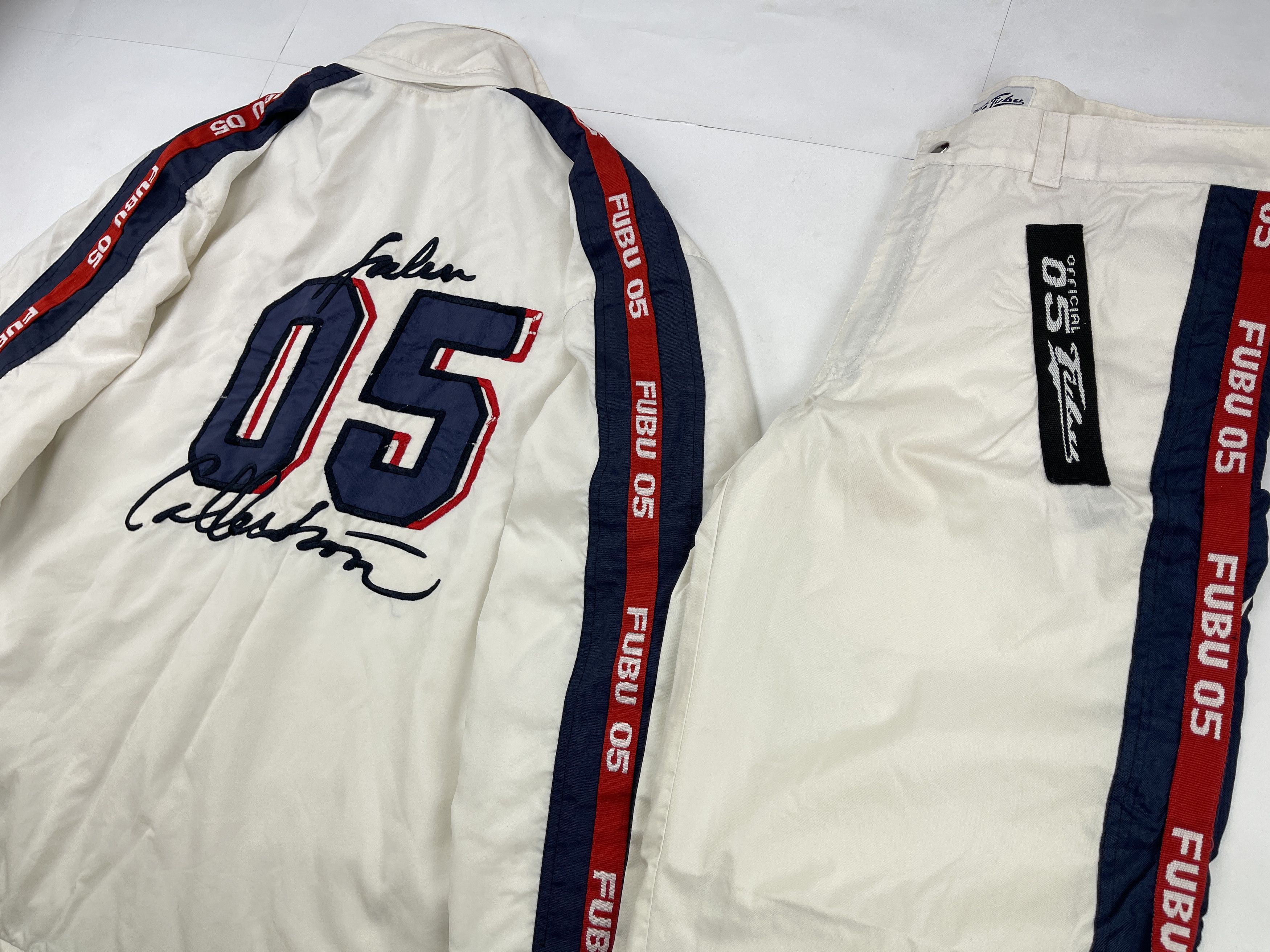 Fubu FUBU tracksuit, baggy track suit jacket and pants set 90s L Size US L / EU 52-54 / 3 - 7 Thumbnail