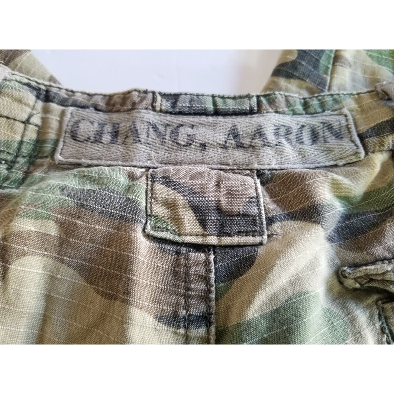 Vintage VINTAGE Aaron Chang CAMOUFLAGE Shorts Cargo 36 Green Men Bottom 100% Cotton Shorts Mens 90s Size US 36 / EU 52 - 5 Thumbnail