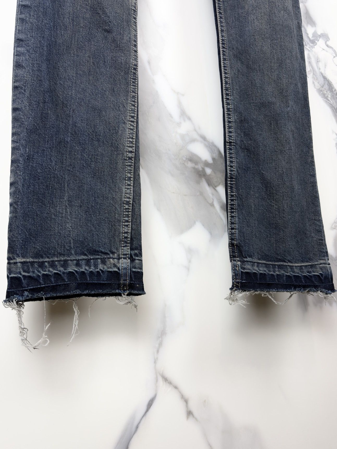 Rick Owens FW16 Rick Owens Hustler Blue Wash Torrence Cut Denim Jeans Size US 29 - 5 Thumbnail