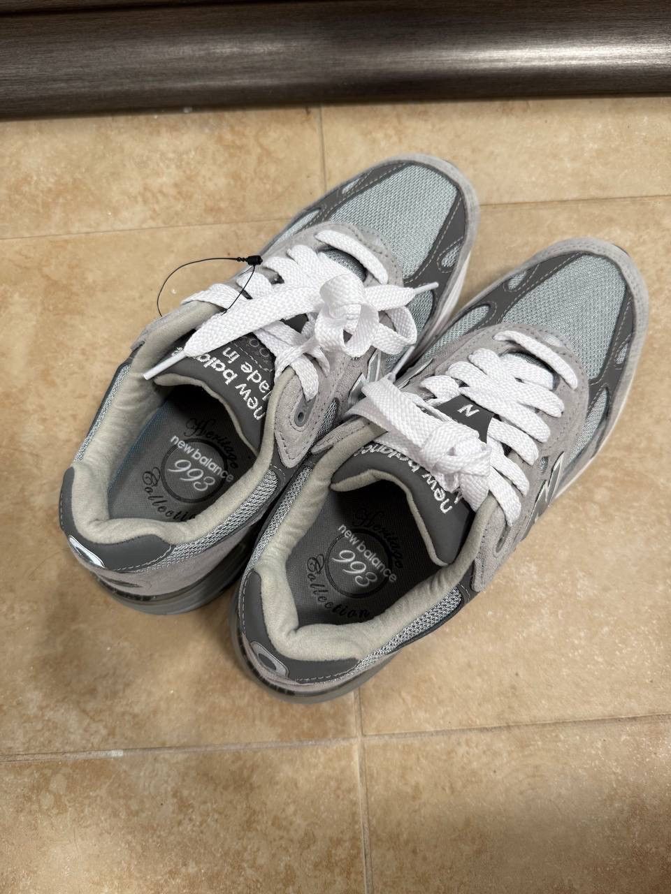 New Balance New Balance 993 MIU grey heritage 8us mens Size US 8 / EU 41 - 4 Thumbnail