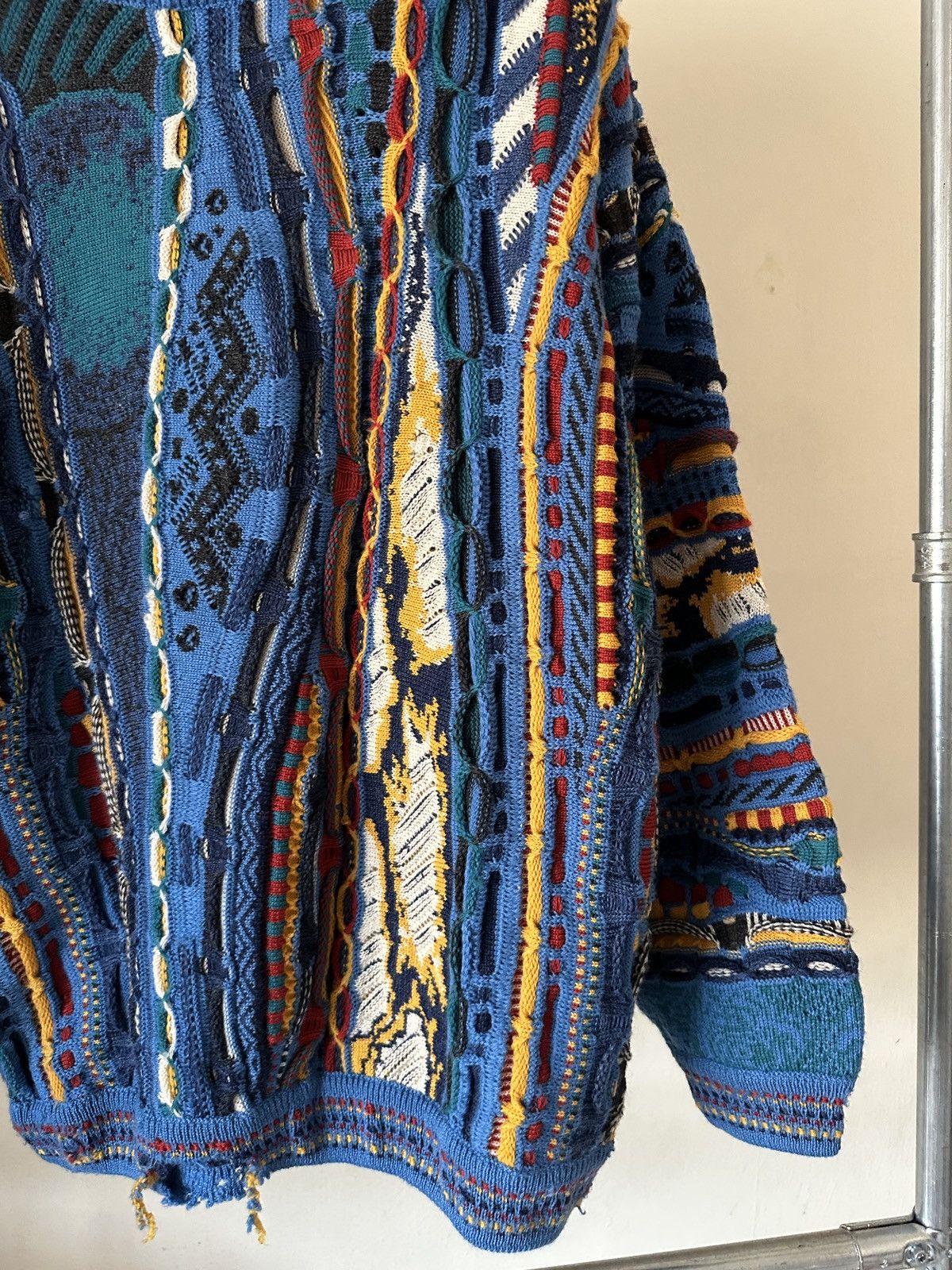 Coogi 1990s Carlo Alberto Distressed 3D knitted sweatshirt Size US M / EU 48-50 / 2 - 2 Thumbnail