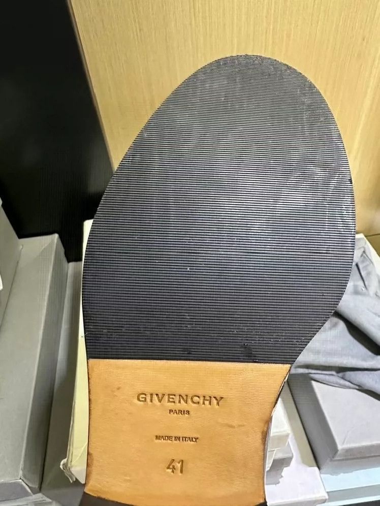 Givenchy Givenchy Brand new fringed loafers Size US 8 / EU 41 - 5 Thumbnail
