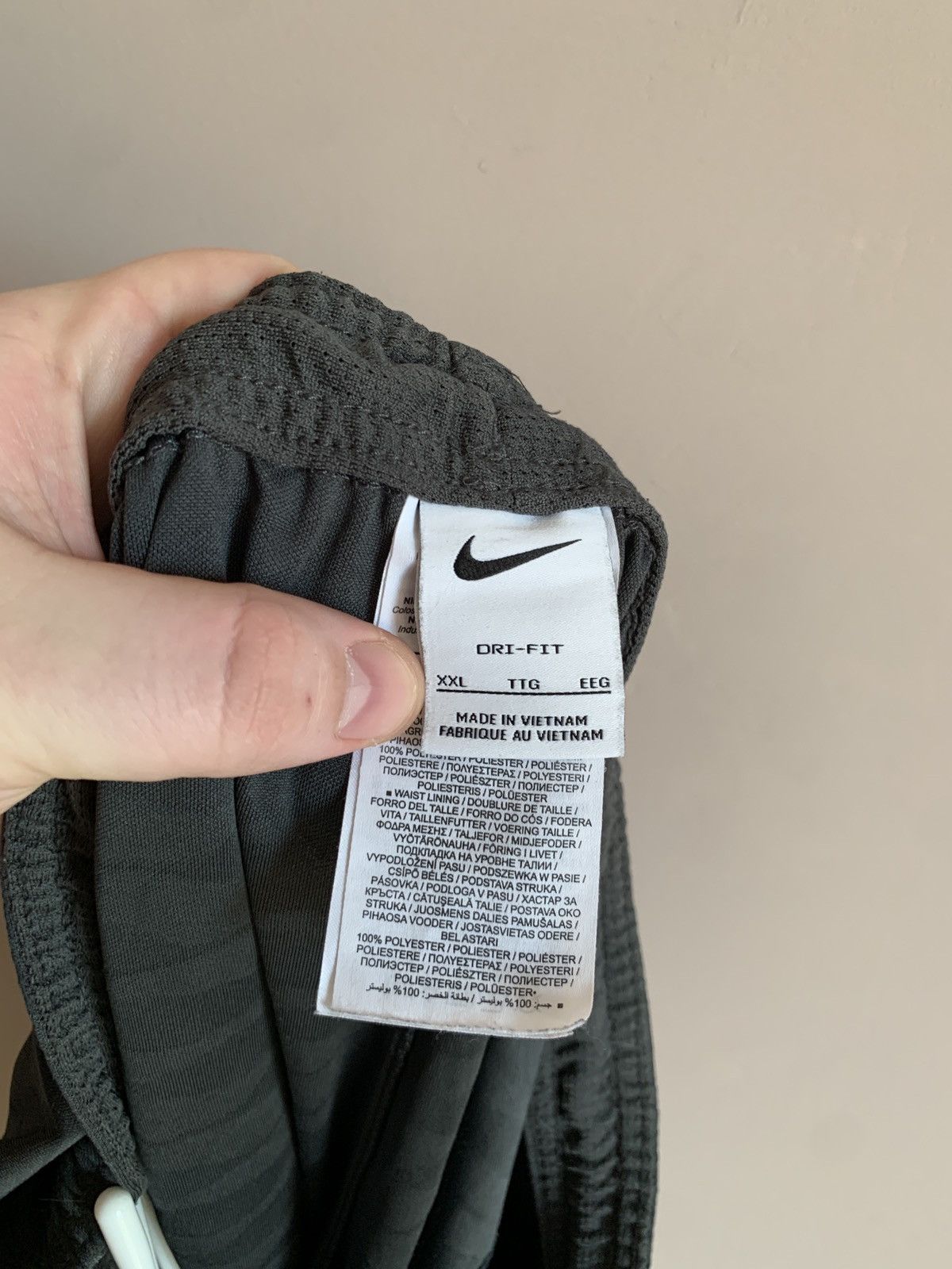 Nike Liverpool FC training Nike shorts grey soccer football Size US 38 / EU 54 - 8 Thumbnail
