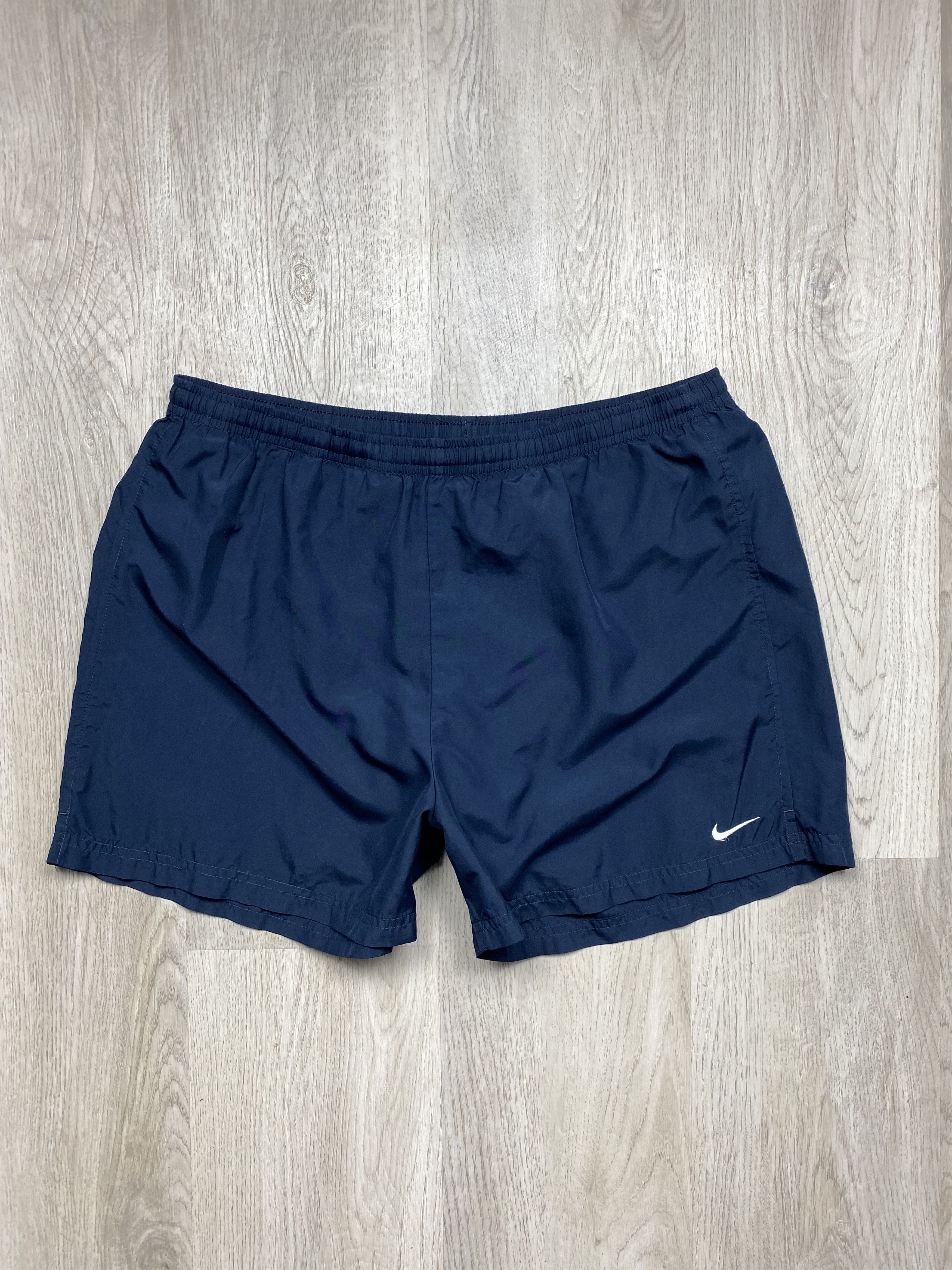Nike Vintage Nike Mens Nylon Shorts Y2K Size US 32 / EU 48 - 1 Thumbnail