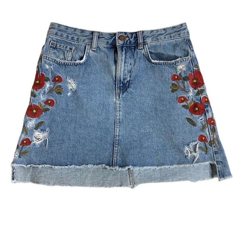 Zara Zara Basic Z1975 Blue Denim Mini Skirt Women's Small Cut Off Size 30" / US 8 / IT 44 - 1 Thumbnail