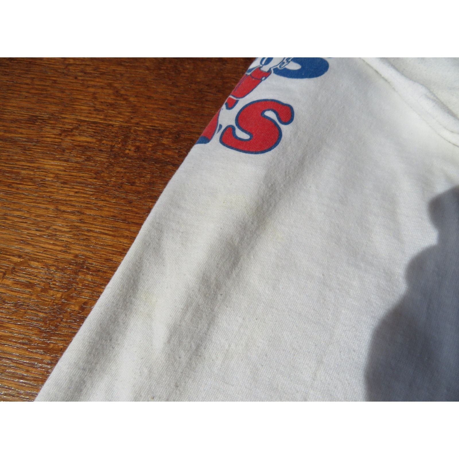 Hanes Pirates Spellout w/ Pirate Graphic White T-shirt Sz M 1980s Size US M / EU 48-50 / 2 - 5 Thumbnail