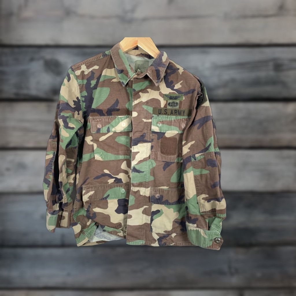 Vintage VINTAGE Army Woodland Camo Hot Weather Combat Jacket Adult Medium Camouflage Patch Mens Jacket Size US M / EU 48-50 / 2 - 1 Thumbnail