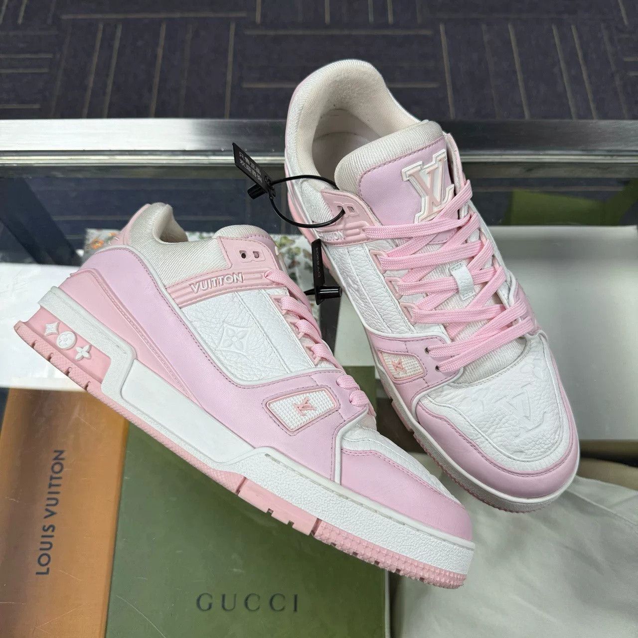 Louis Vuitton LV Trainer Pink White Print Sneakers Size US 8.5 / EU 41-42 - 3 Thumbnail