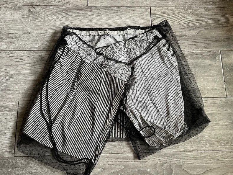 Undercover undercover size os Haze lace skirt Size 25" / US 0 / IT 36 - 5 Thumbnail