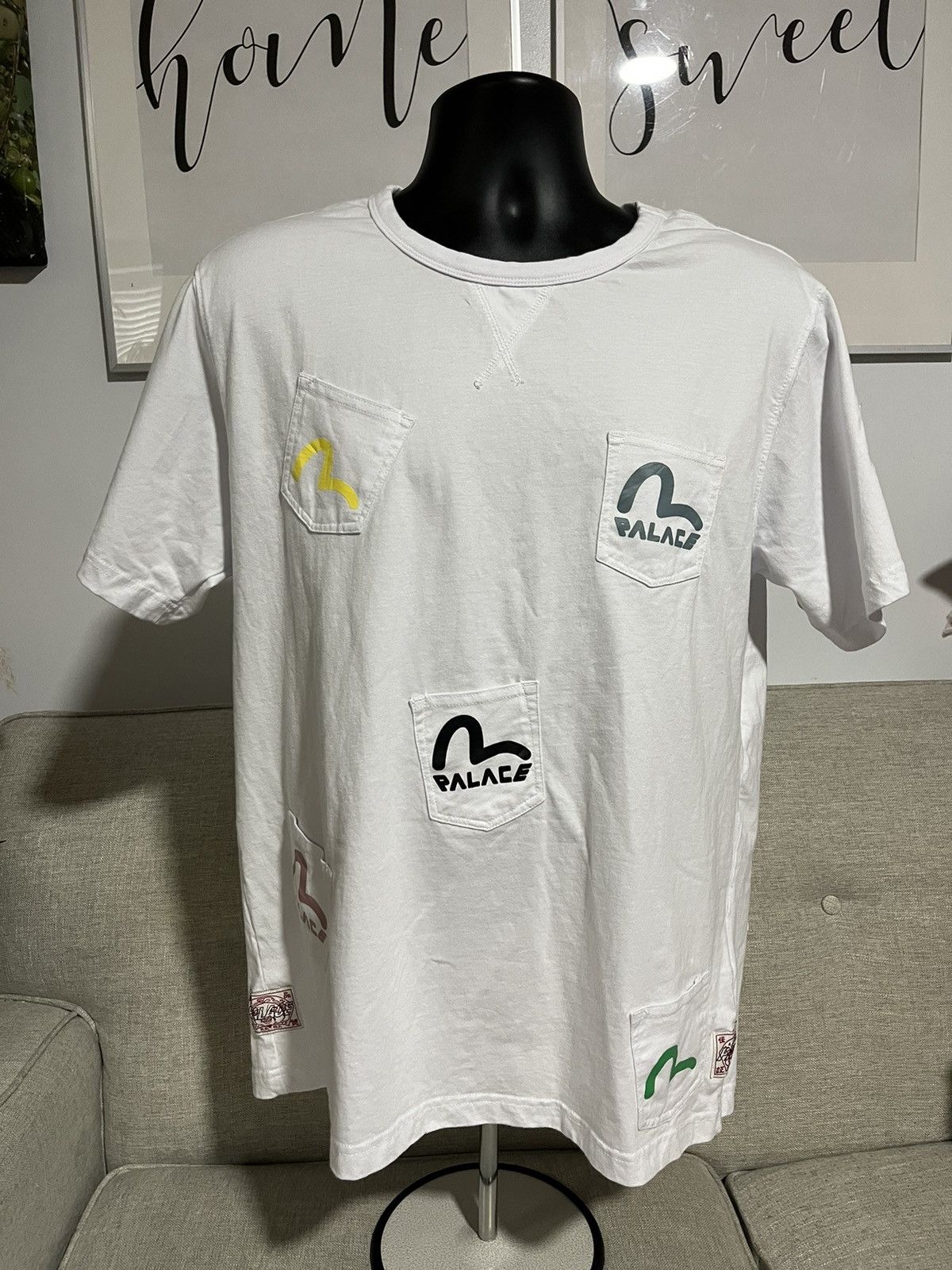 Evisu Palace Tee | Grailed
