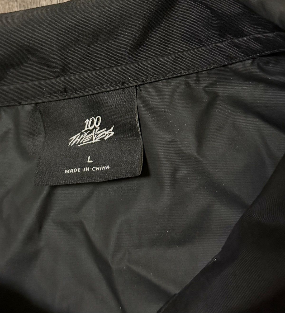 100 Thieves LA Thieves Lock-up Coaches Jacket size Large Size US L / EU 52-54 / 3 - 4 Thumbnail