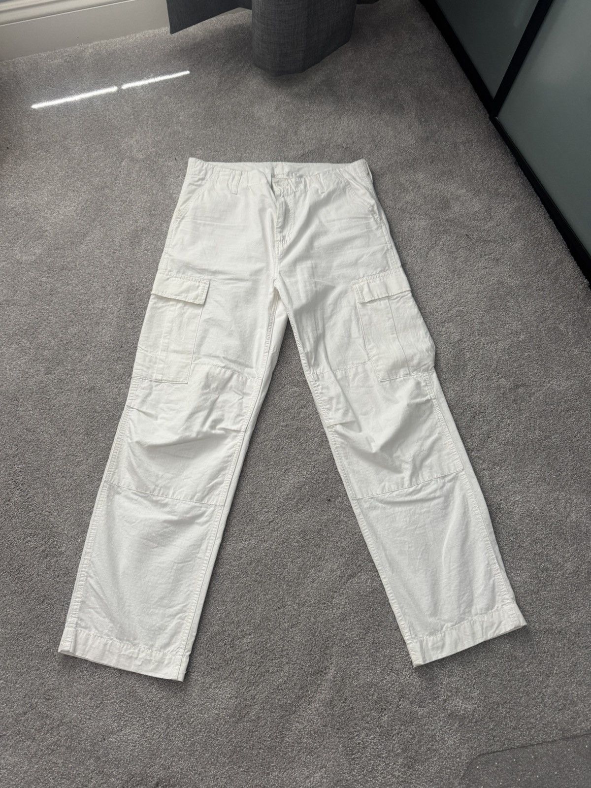 Carhartt Wip White Cargo Pants Size US 34 / EU 50 - 1 Thumbnail