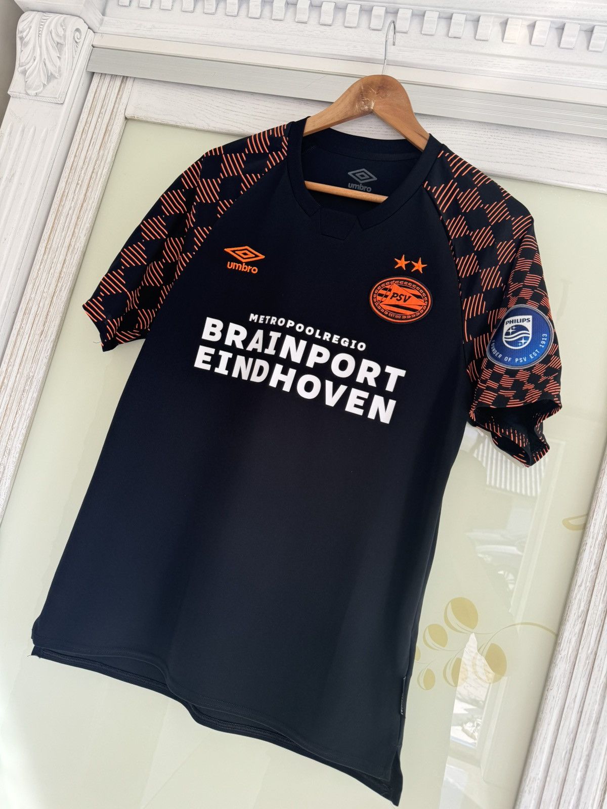 Umbro PSV Eindhoven 2019-2020 Away Soccer Jersey Football Kit Size US M / EU 48-50 / 2 - 3 Thumbnail