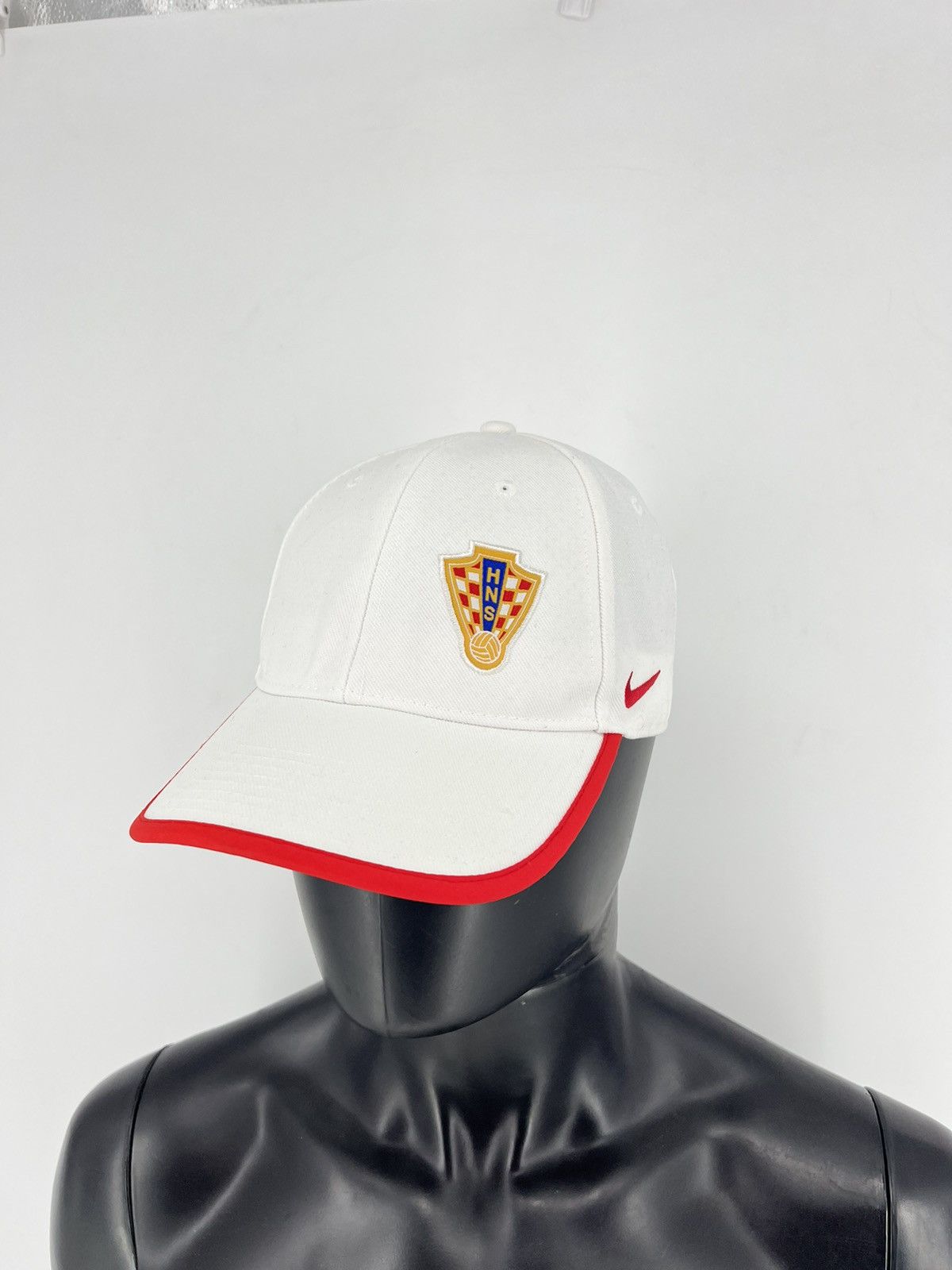 Nike Nike Croatia Football National Team Cap Men’s Size ONE SIZE - 1 Thumbnail